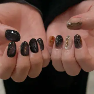 ネイル shio ♡ 1月予約受付中のネイルデザイン