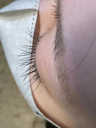 マツエク・マツパ ネイルサロンlino所属・南 菜々美のマツエク・マツパデザイン