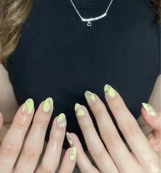 ネイル LAVISH nanamiのネイルデザイン