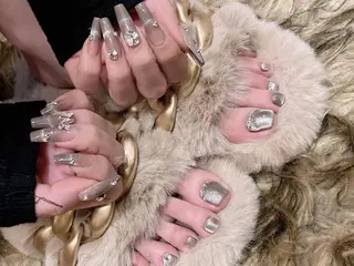 ネイル One Plus キキのネイルデザイン