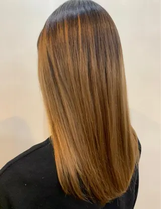 ロング FLAGS YAMATOのヘアスタイル