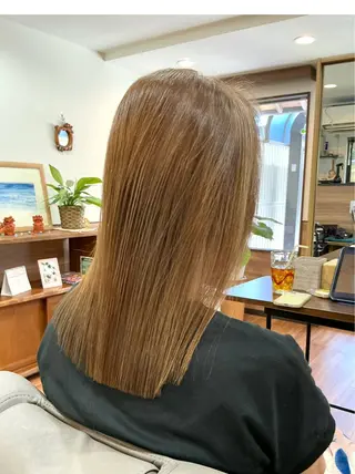 ミディアム カラー Annon プライベートサロンのヘアスタイル