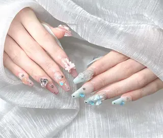 ネイル Lee Nailsのネイルデザイン