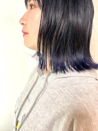 ミディアム カラー よしだ とおいのヘアスタイル