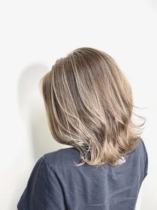 ミディアム カラー 井手 伸哉のヘアスタイル