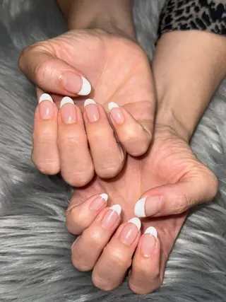 ネイル Momoka 🍑🎀のネイルデザイン