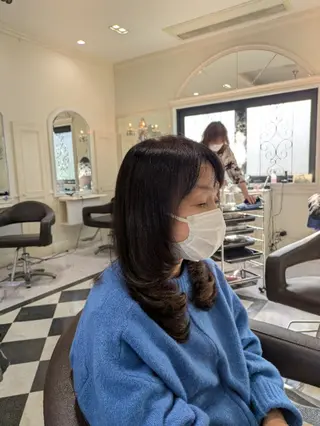 ロング Salon de with根本博史のヘアスタイル