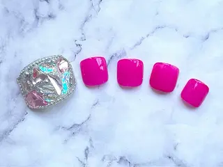 ネイル AYA Reginaのネイルデザイン