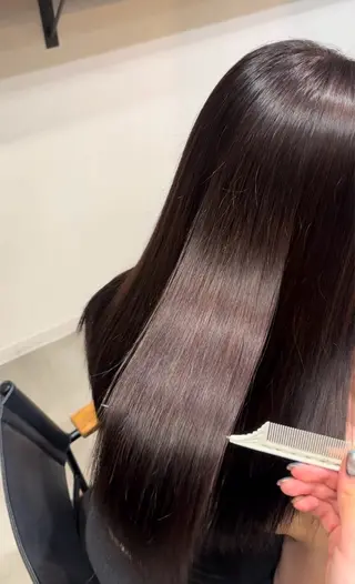 ロング パーマ ヨシオカ チオリのヘアスタイル