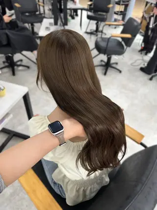 ロング カラー Rinka/梅田/ 透け感カラー🤎のヘアスタイル