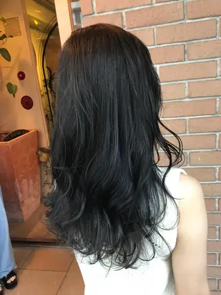 セミロング カラー パーマ ヘアアレンジ メンズ キッズ ネイル マツエク・マツパ サロンドミルク 原宿のヘアスタイル