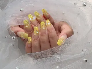 ネイル I-nailロング /ワンホン/キラキラのネイルデザイン