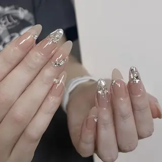 ネイル Queens ゲンのネイルデザイン