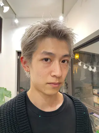 ショート カラー メンズ 山中 束真のヘアスタイル
