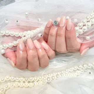 ネイル WISTERIA ainaのネイルデザイン