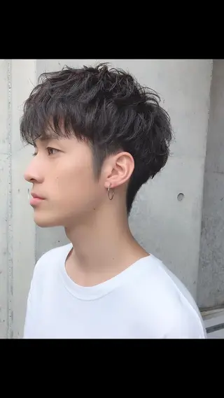 ショート パーマ メンズ cachecache所属・及川 光のヘアスタイル