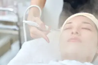 東海エリア1位受賞 長江香保のエステ・リラクイメージ