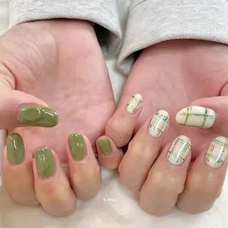 ネイル nail salon e'mu💐のネイルデザイン