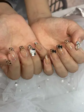 ネイル Roy 心斎橋店所属・Roy 心斎橋 IINUMAのネイルデザイン