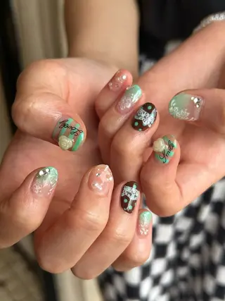 ネイル añil所属・anil miyuのネイルデザイン