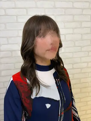 ロング カラー 透明感/韓国風 HIRARIのヘアスタイル