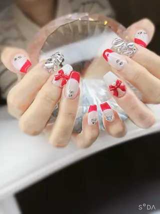 ネイル s. aiのネイルデザイン