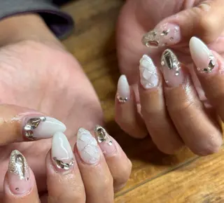 ネイル NailLife🌿 矢場町Maiアートのネイルデザイン