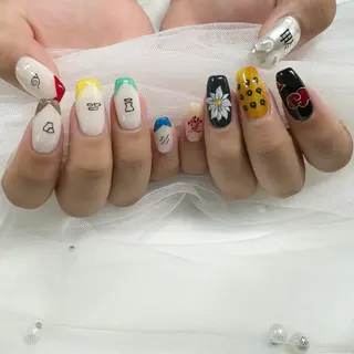 ネイル 東 千夏のネイルデザイン