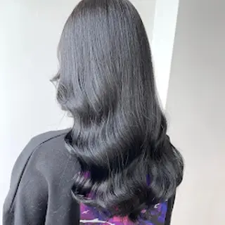 カラー official TUNE銀座🪞🪽のヘアスタイル