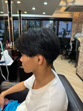 ミディアム メンズ カットモデル募集長澤 拓弥のヘアスタイル