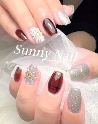 ネイル Sunnyサニー所属・桝井 春奈のネイルデザイン