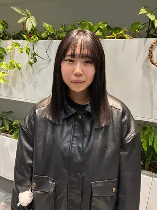 ミディアム くさかみさき🌼暖色 /耳つぼ/オタク🌼のヘアスタイル