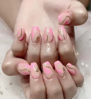 ネイル ジョリ kasumi🌹💅のネイルデザイン