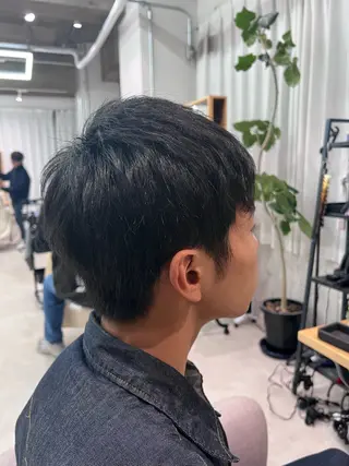 メンズ 岡島 実里のヘアスタイル