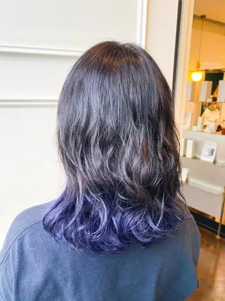 セミロング カラー ヘアアレンジ tomona. iの眉毛・アイブロウイメージ