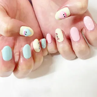 ネイル Minami 🍓のネイルデザイン