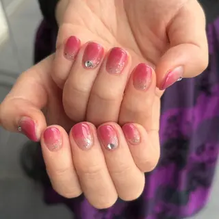 ネイル Cuaura所属・松下 彩菜のネイルデザイン