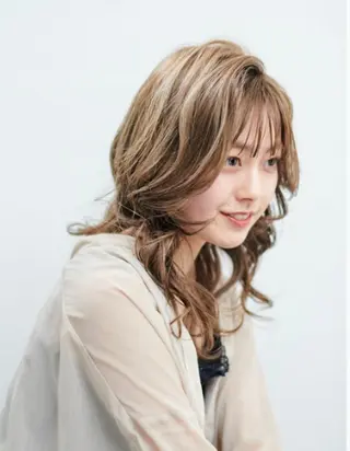 ミディアム カラー 大人女性を美しく✱ 吉祥寺BRING近藤のヘアスタイル