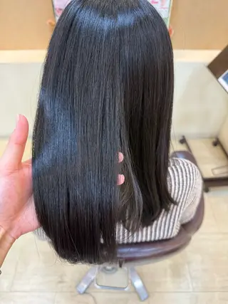 セミロング 早﨑 映天のヘアスタイル