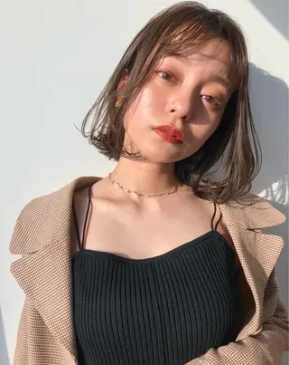 ミディアム Juri /暖色カラーのヘアスタイル