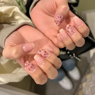 ネイル ⠀ loggy.のネイルデザイン