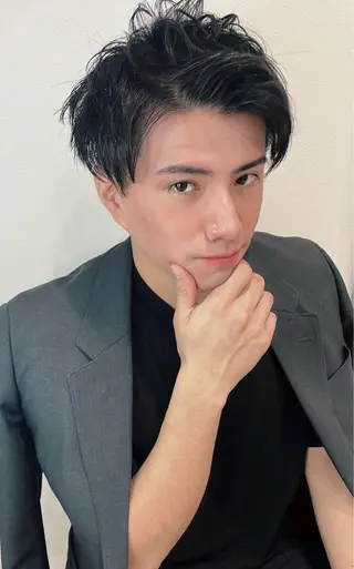 ショート パーマ メンズ EMANON名古屋所属・美谷添（ミヤゾエ） まどか大人ヘアサロンのヘアスタイル