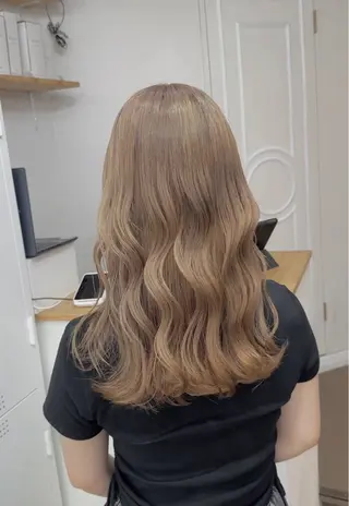 セミロング ✂︎透明感カラー特化 /日和優真✂︎のヘアスタイル