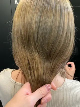 セミロング カラー 西田辺/ タカスナオヤのヘアスタイル