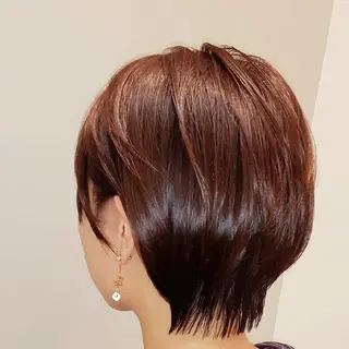 ショート カラー  知念　香トータル ビューティー🌷のヘアスタイル