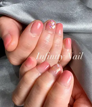 ネイル INFINITY所属・INFINITY 💎のネイルデザイン