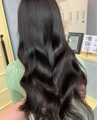 ロング wehlen【ヴェーレン】所属・プル艶職人/ にしものヘアスタイル