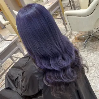 カラー MOMOKA /　Lapis大名店のヘアスタイル