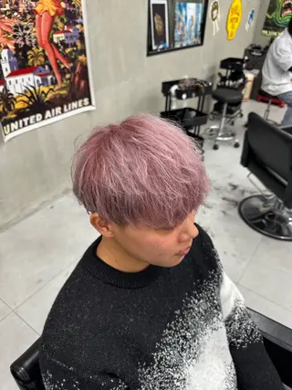 ミディアム カラー メンズ Buzzy 大畠　慎三郎のヘアスタイル