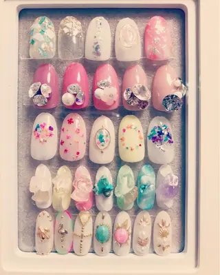 ネイル Bon Amieのネイルデザイン